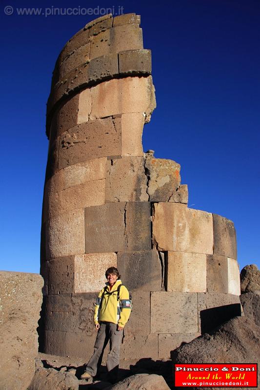 PERU - Le Chullpas di Sillustani - 5.jpg